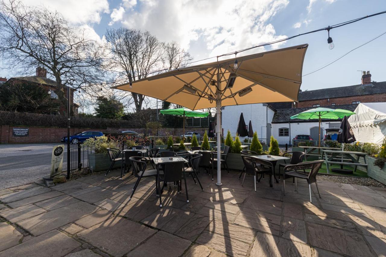 מלון פנקרידג' The Littleton Arms מראה חיצוני תמונה